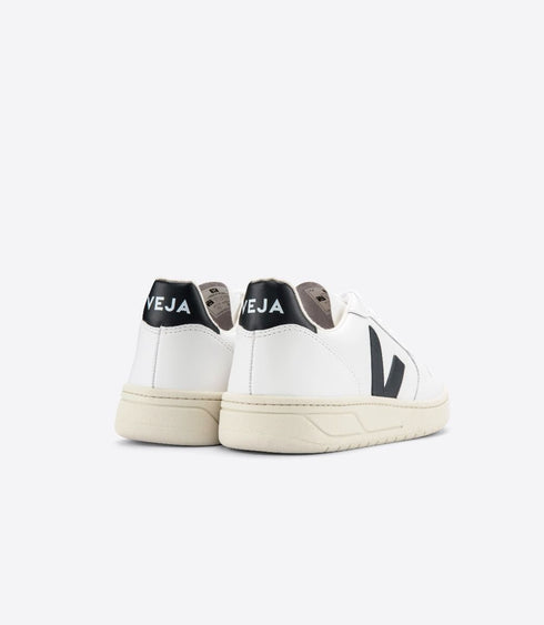 Veja V-10 Leather White Black